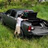 Крышка багажника складная мягкая Dodge Ram 1500/2500/3500 09-25 8' Deuce TruXedo 748901