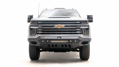 Передний бампер Black Steel Elite Chevrolet Silverado 2500/3500 15-19 Fab Fours CH14-Q3061-1