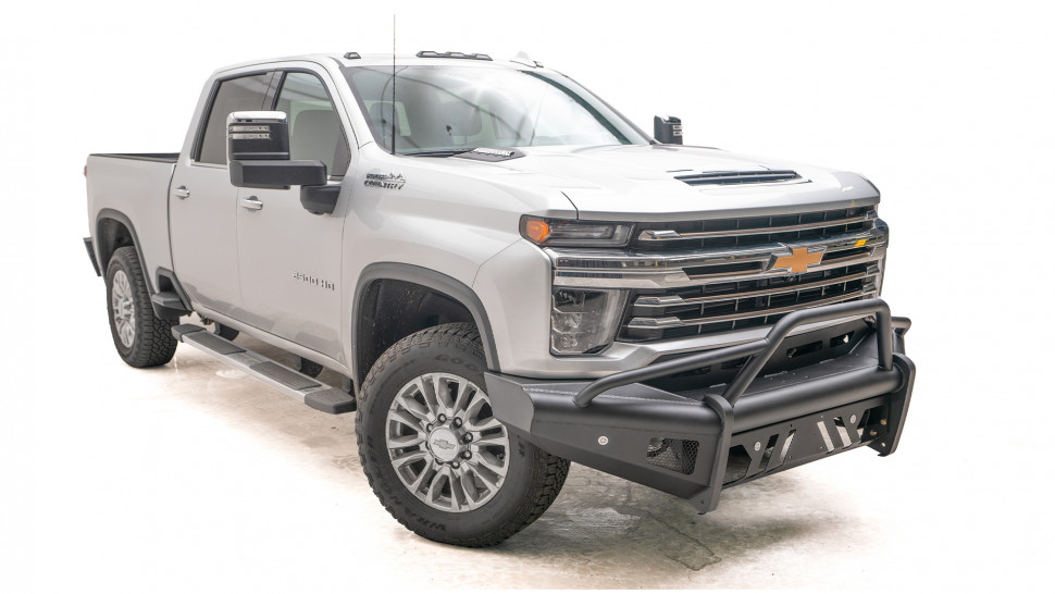 Передний бампер с центральной дугой Black Steel Elite Chevrolet Silverado 2500/3500 07-10 Fab Fours CH08-Q2062-1