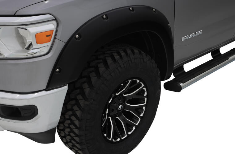 Расширители колесных арок Dodge Ram 1500 19-21 к-кт 4шт Pocket Style Bushwacker 50924-02