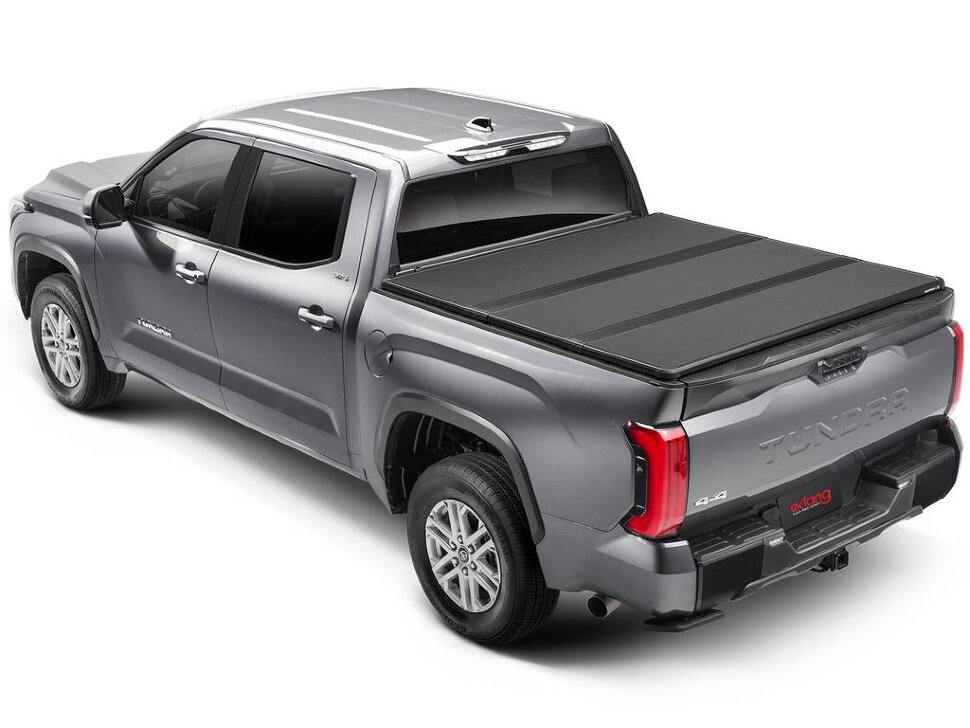 Крышка багажника складная Toyota Tundra 14-21 5'7" Solid Fold ALX Extang 88461