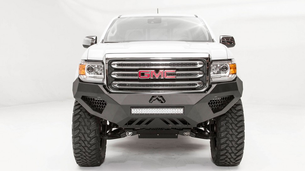 Передний бампер Vengeance GMC Canyon 15-22 Fab Fours GC15-D3451-1