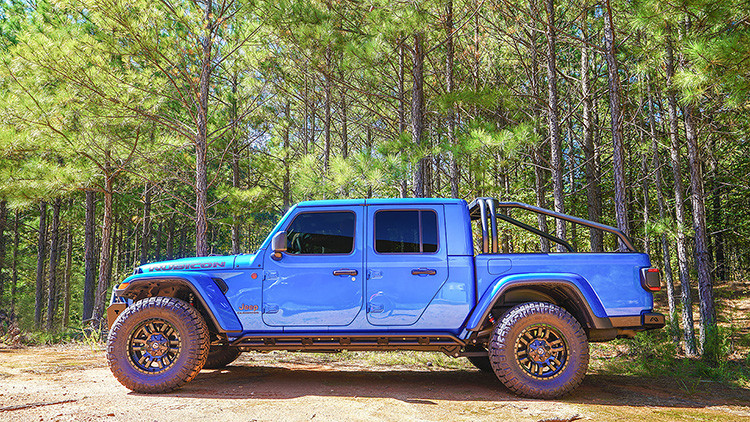 Дуги в кузов Jeep Gladiator JT 20-22 Fab Fours JTSR20-1