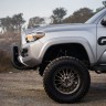 Кенгурятник с креплениями Chevrolet Colorado/GMC Canyon 15-22 RC2 LR Go Rhino 55142LT