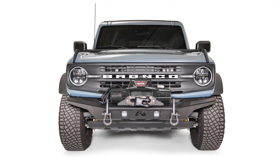 Передний бампер с центральной дугой Stubby Ford Bronco 21-22 Fab Fours FB21-B5252-1