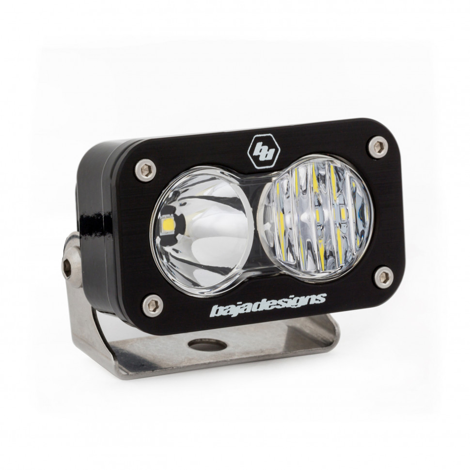 Дополнительная LED фара 2.93"x1.68" Водительский/Комбо свет S2 Pro LED Light Baja Designs 480003