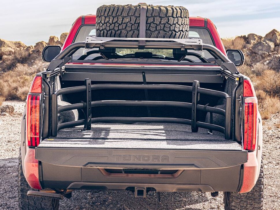 Полное покрытие багажника Toyota Tundra 22-25 5'7"   Classic BedRug BRY22SBK