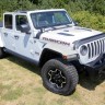 Выдвижные электрические пороги Jeep Gladiator JT 20-22 PowerStep XL AMP Research 77135-01A