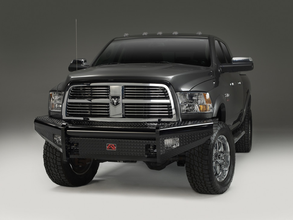 Передний бампер Black Steel Dodge Ram 2500/3500/4500/5500 10-18 Fab Fours DR10-S2961-1