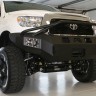 Передний бампер Premium с центаральной дугой Toyota Tundra 07-13 Fab Fours TT07-H1852-1