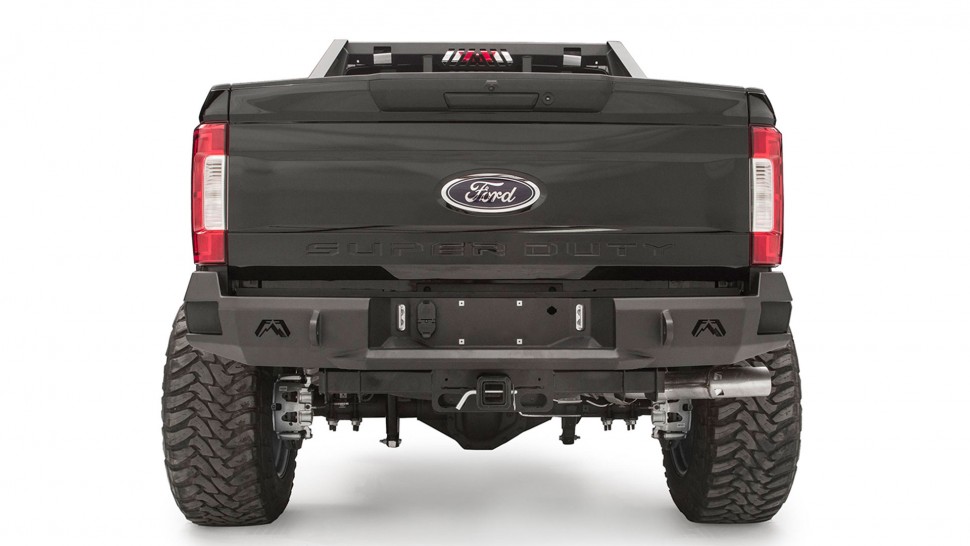 Задний бампер Premium Ford F-250/F-350 17-22 Fab Fours FS17-W4150-1