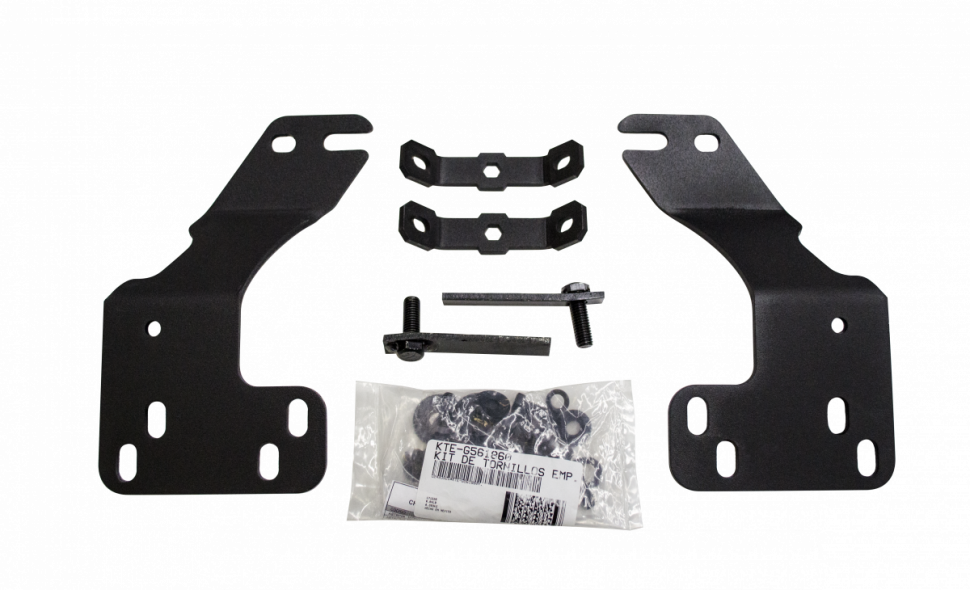 Комплект креплений кенгурятника RC4 или защиты днища RC3 Chevrolet Silverado 1500 14-15 RC4 RC3 Brackets Go Rhino 561860TK