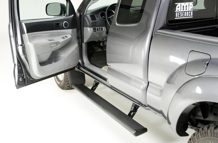 Выдвижные электрические пороги Toyota Tacoma 05-15 PowerStep AMP Research 75142-01A