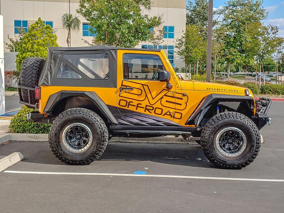Расширители колесных арок Armor Jeep Wrangler JK 07-18 DV8 Offroad FENDB-09