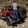 Выдвижная подножка бампера Jeep Wrangler JL 18-22 BedStep AMP Research 75321-01A