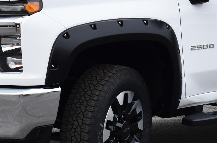 Расширители колесных арок Chevrolet Silverado 2500/3500 20-22 к-кт 4шт Pocket Style Bushwacker 40982-02