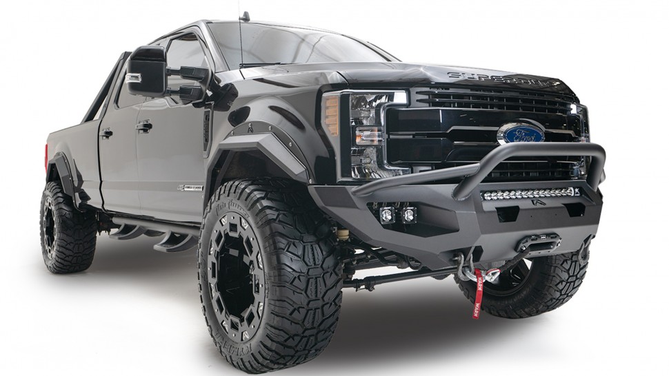 Передний бампер с открытым крылом центральной дугой Matrix Ford F-250/F-350 17-22 Fab Fours FS17-X4152-1