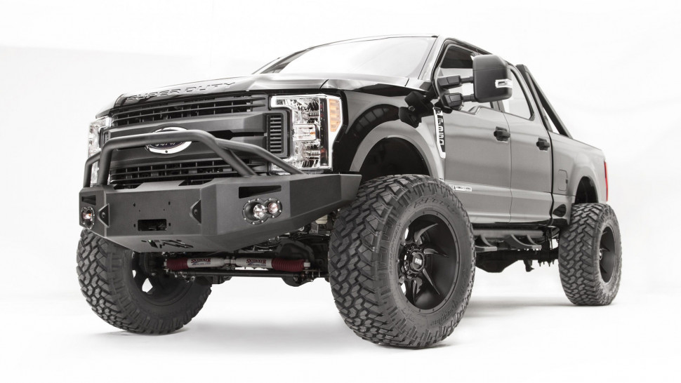 Передний бампер Premium с дугами Ford F-250/F-350 05-07 Fab Fours FS05-A1250-1
