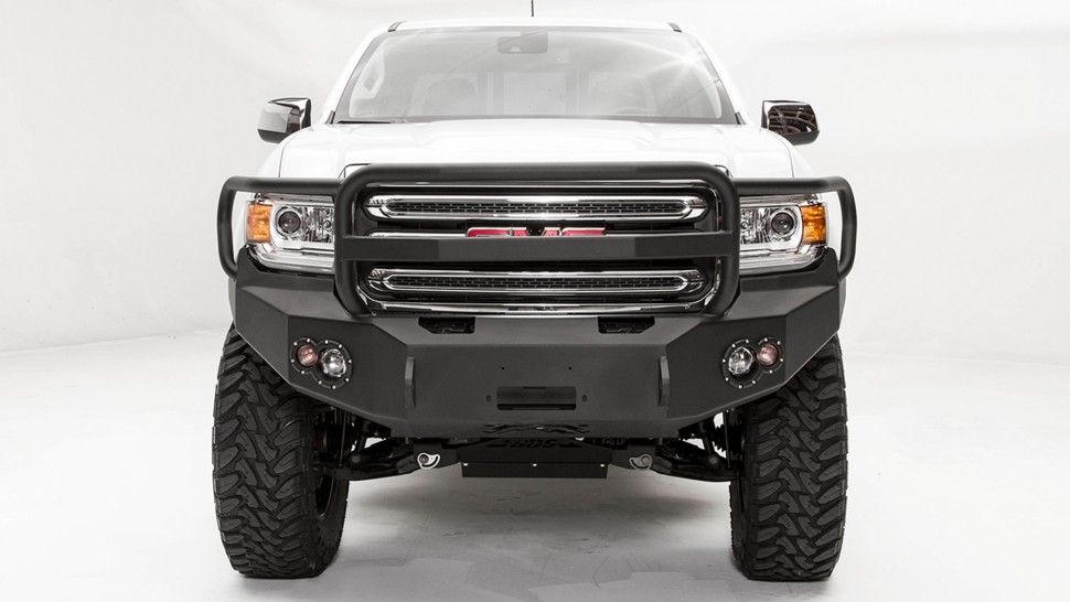 Передний бампер Premium с дугами GMC Canyon 15-19 Fab Fours GC15-H3450-1