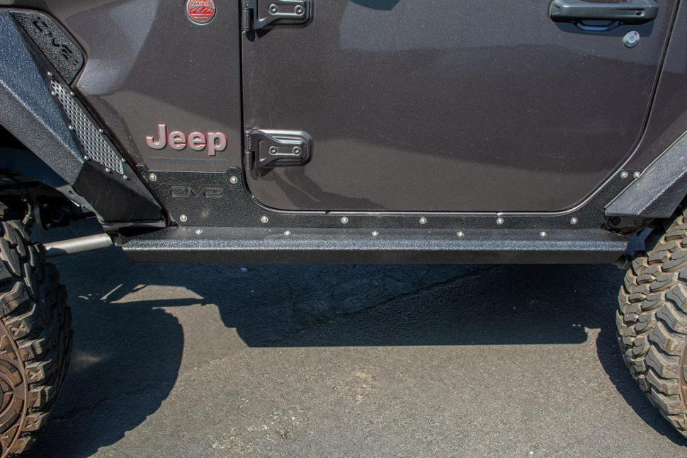 Пороги Jeep Wrangler JL 18-22 2Door DV8 Offroad SRJL-26