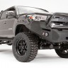 Передний бампер Premium с дугами Toyota Tacoma 16-22 Fab Fours TT16-B3650-1