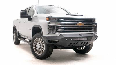 Передний бампер Black Steel Elite Chevrolet Silverado 2500/3500 20-22 Fab Fours CH20-Q4961-1